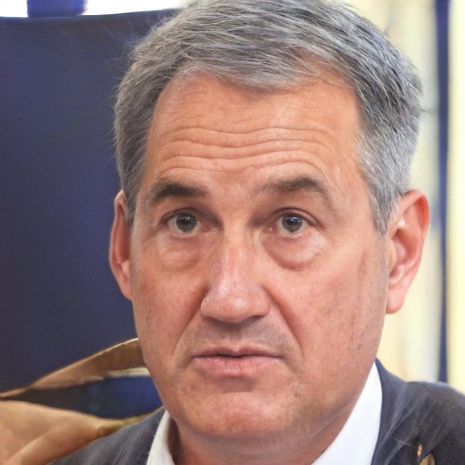 Dr. Marcus Reinhardt - Experte für Erfolgspsychologie